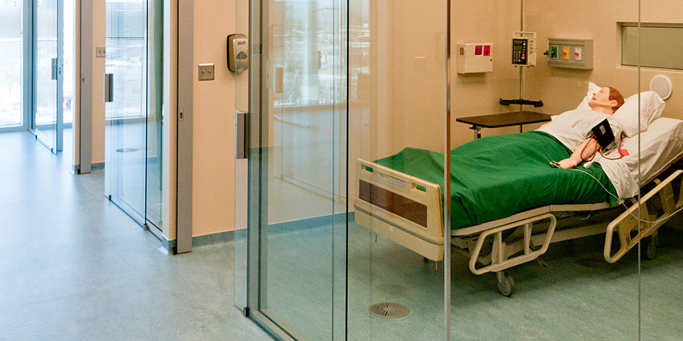 Rasmussen University Bloomington, MN, campus hospital room lab